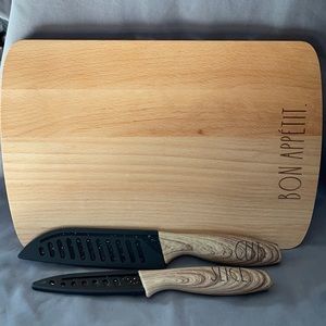 Rae Dunn - BON APPETITE/CUT/SLICE - board/knives